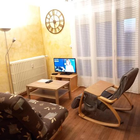 Bellejoie - Appartement T3- Poitiers Sud - direct Futuroscope - Parking et Wifi gratuit Extérieur photo