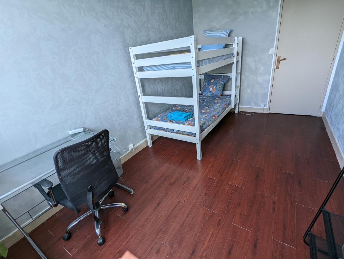 Bellejoie - Appartement T3- Poitiers Sud - direct Futuroscope - Parking et Wifi gratuit Extérieur photo